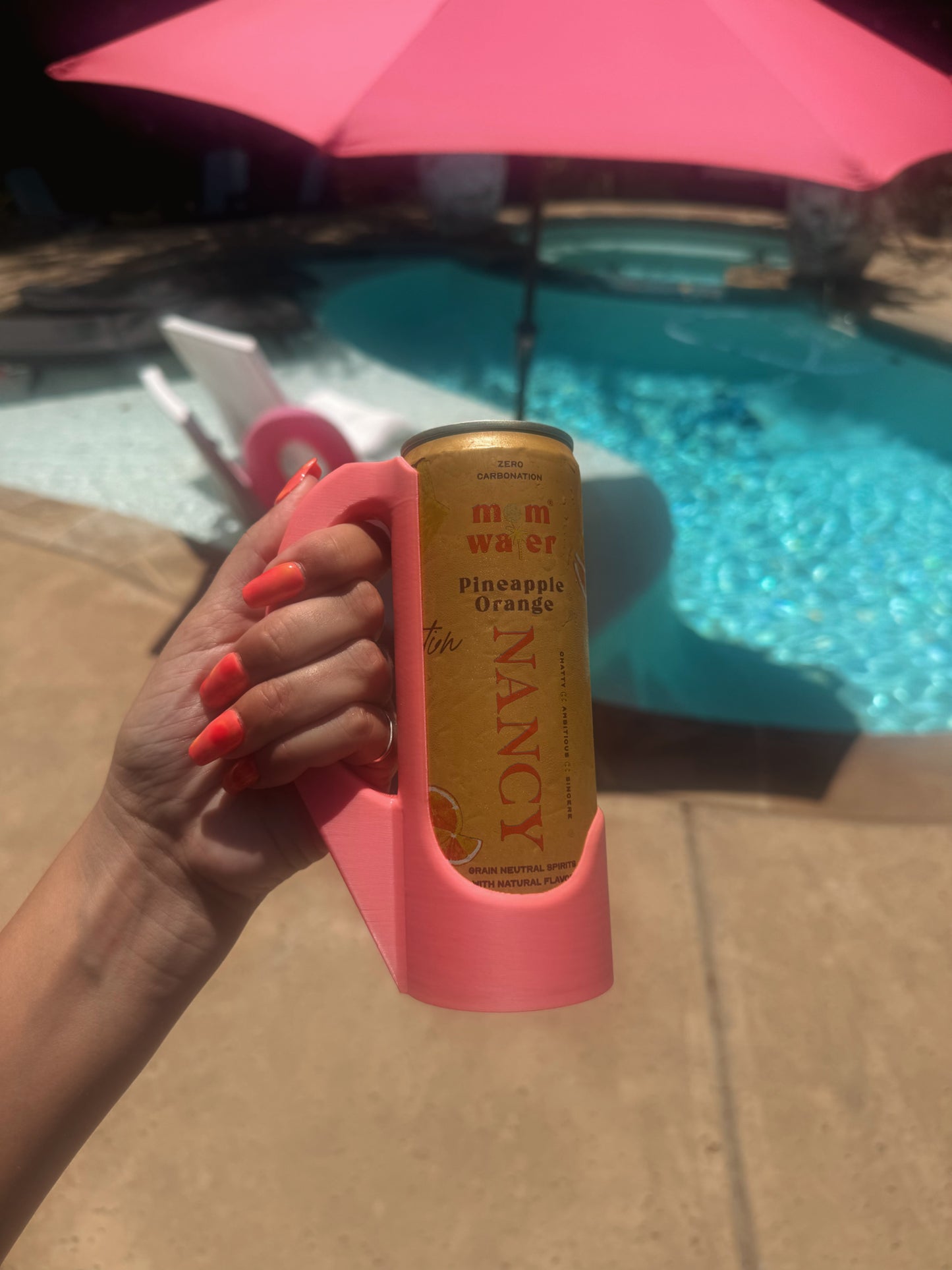 Sipzey Skinny Can Holder